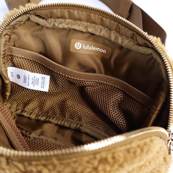 LULULEMON 1L Fleece Everywhere Belt Bag Burnt Caramel Shoulder Crossbody - Picture 3 of 4